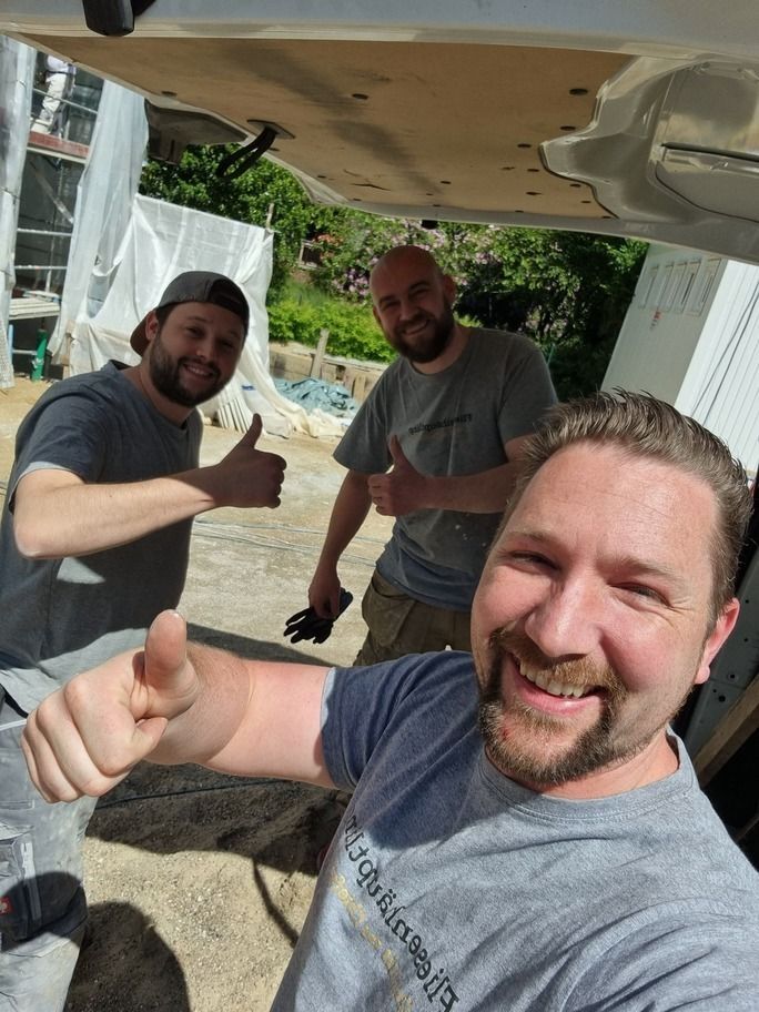 Das  Team von Fliesenhäuptling auf der Baustellen